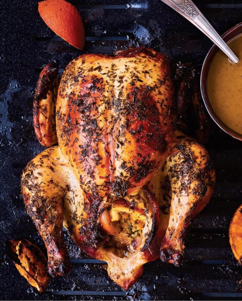 Poulet rôti au four à la bière blanche, au miel, à l’orange et à l’estragon de Jean-François Plante