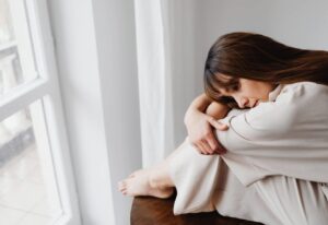 femme triste